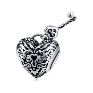 Talisman din argint Vintage Heart and Key