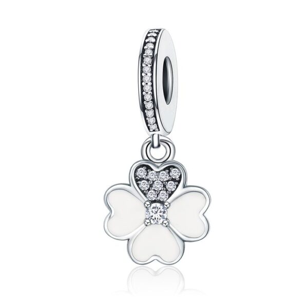 Talisman din argint White Clover